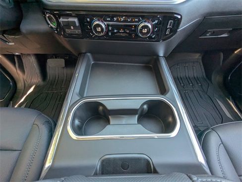 New 2026 GMC Sierra 2500 SLT w/ SLT Premium Package image 20