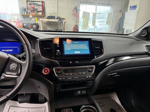 Used 2019 Honda Passport Touring image 30