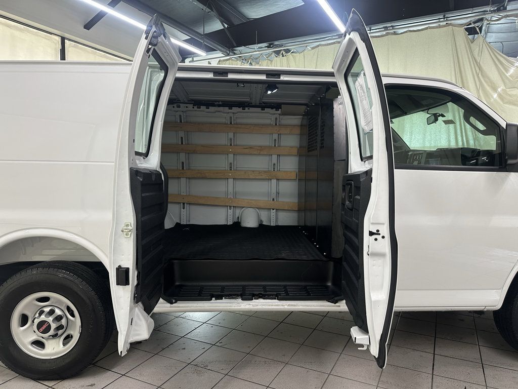 Used 2025 GMC Savana 2500 w/ Driver Convenience Package RWD image 16