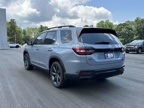 New 2026 Honda Pilot Sport image 24