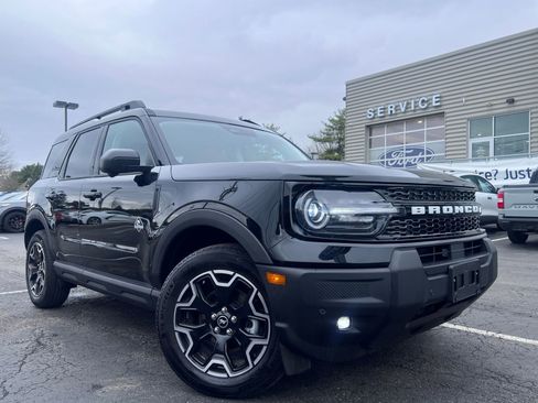 Used 2025 Ford Bronco Sport Outer Banks w/ Outer Banks Tech Package+ image 17