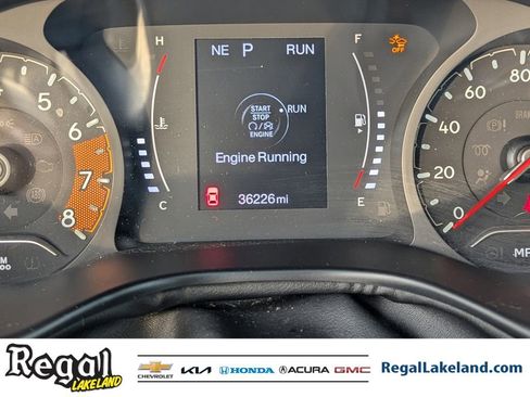 Used 2022 Jeep Compass Latitude image 30