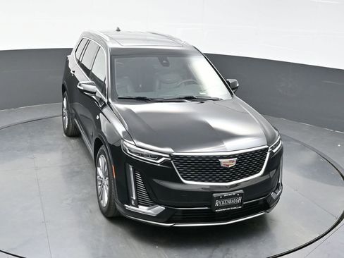 Certified 2025 Cadillac XT6 Premium Luxury w/ Platinum Package AWD/4WD image 34