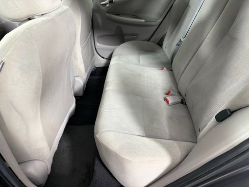 Used 2013 Toyota Corolla LE w/ Protection Pkg FWD image 15
