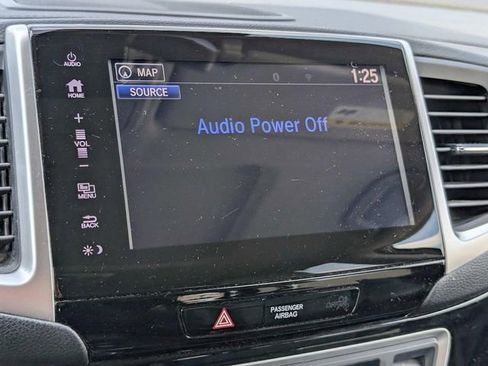 Used 2017 Honda Pilot Elite image 30