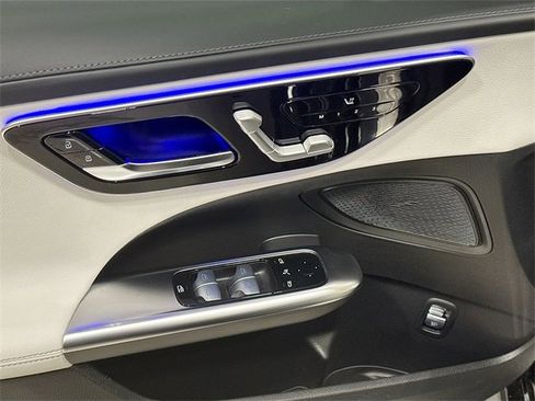 Certified 2023 Mercedes-Benz C 300 4MATIC Sedan image 17