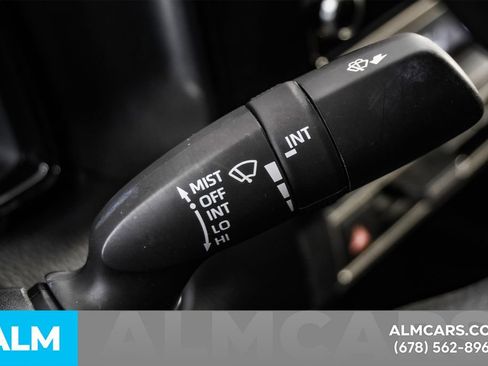 Used 2025 Toyota Camry LE image 29