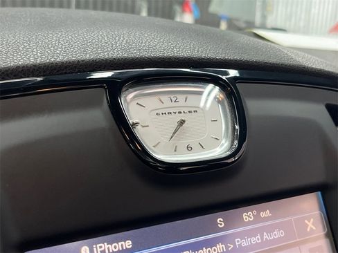 Used 2014 Chrysler 300 S image 17
