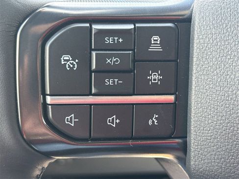 New 2025 Ford F250 Platinum image 13