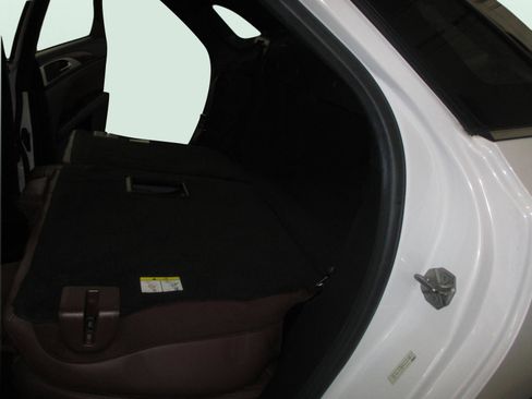 Used 2017 Lincoln MKZ Reserve w/ Climate Package image 24