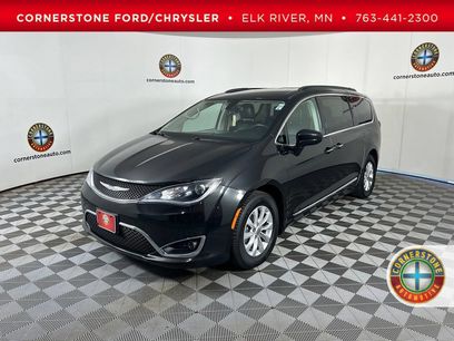 Used 2017 Chrysler Pacifica Touring-L