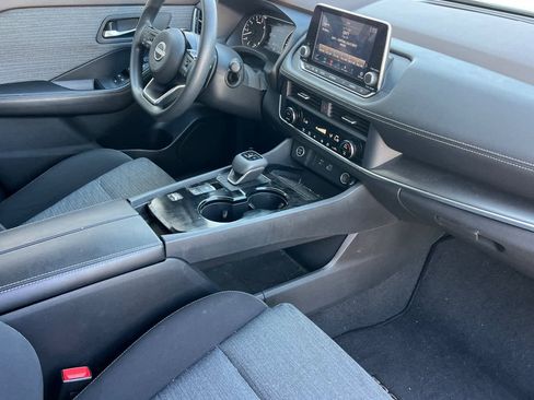 Certified 2023 Nissan Rogue SV image 16