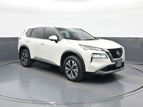 Used 2023 Nissan Rogue SV AWD/4WD image 1
