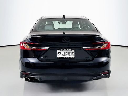 Used 2025 Toyota Camry SE w/ Convenience Package AWD/4WD image 6