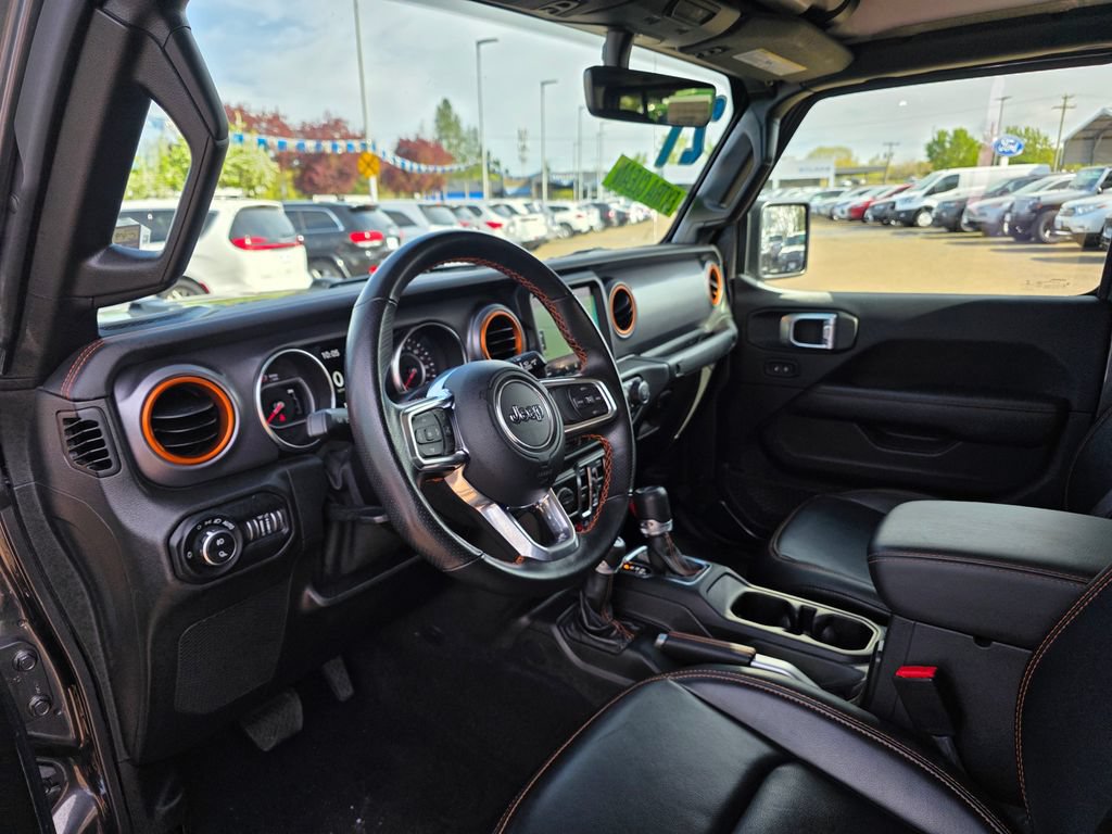Used 2021 Jeep Gladiator Mojave AWD/4WD image 9