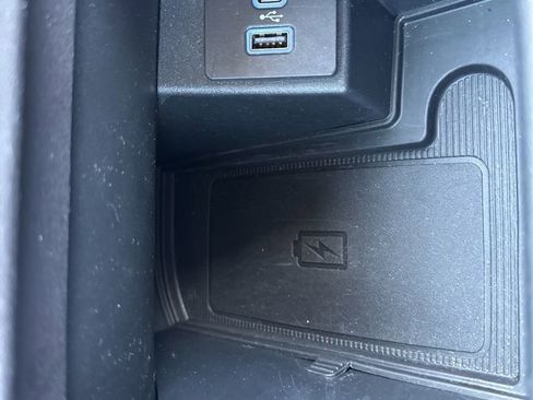Certified 2023 Ford Edge SEL w/ Sport Appearance Package AWD/4WD image 17