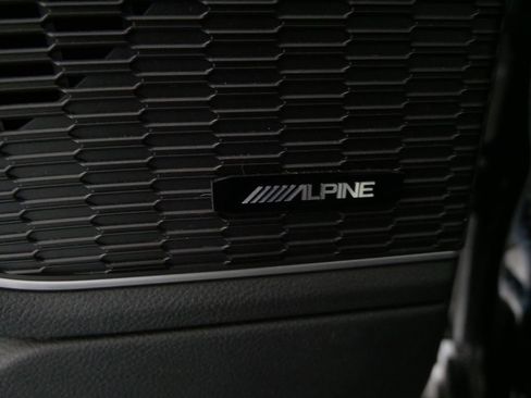 Used 2022 Jeep Grand Cherokee Limited 4xe image 15