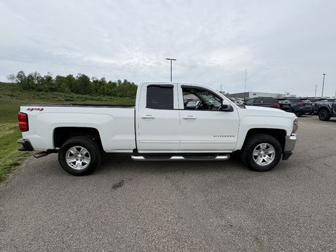 Used 2018 Chevrolet Silverado 1500 LT w/ All Star Edition AWD/4WD image 6