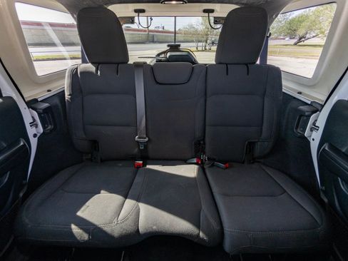 Used 2021 Jeep Wrangler Unlimited Sport S image 16