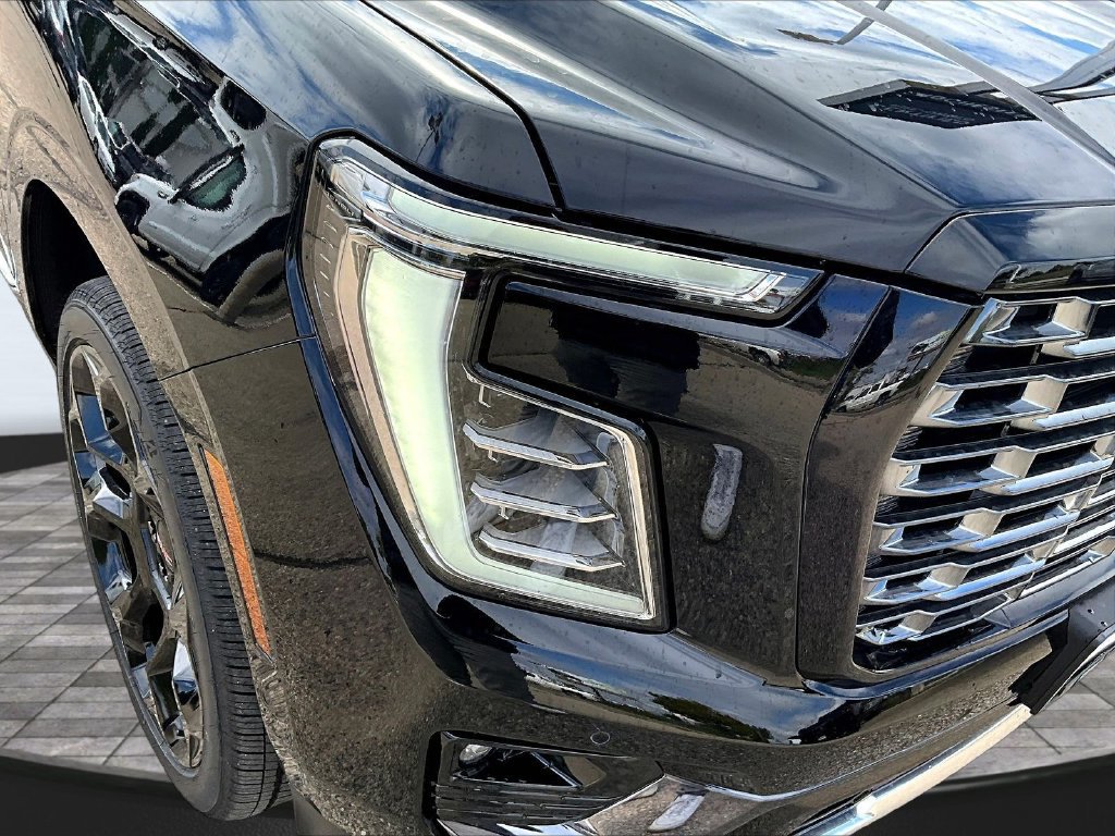 New 2026 GMC Yukon XL Denali Ultimate AWD/4WD image 36