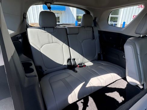 Used 2023 Honda Pilot EX-L image 22