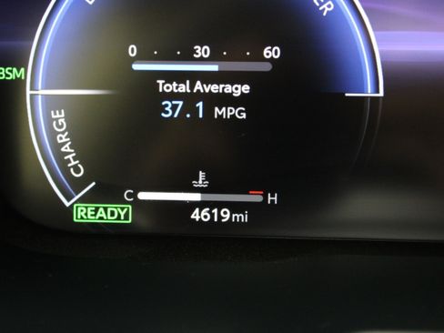 Used 2025 Toyota RAV4 Limited w/ Advanced Technology Package AWD/4WD image 43
