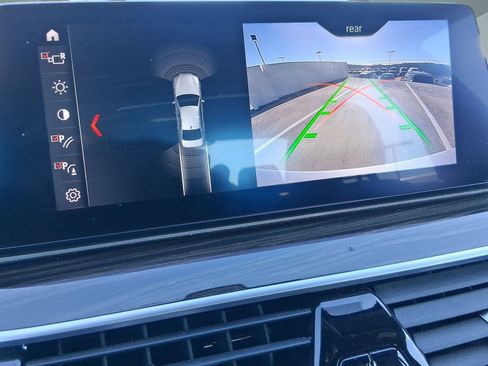 Used 2019 BMW 540i image 27