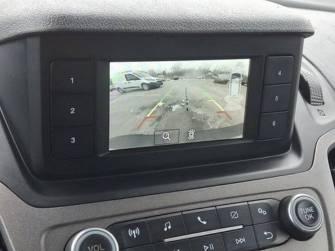 Used 2019 Ford Transit Connect XL image 17
