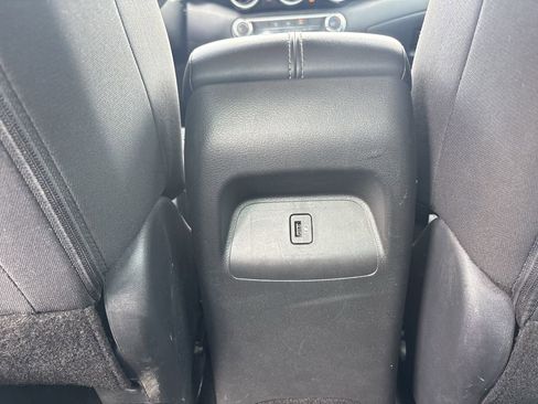 Used 2023 Nissan Sentra SV FWD image 24