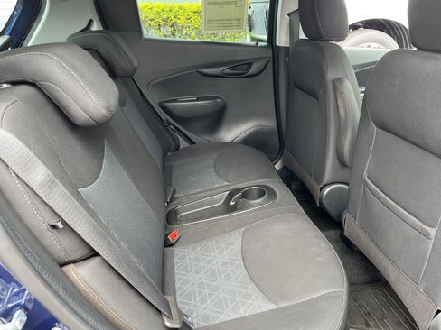 Used 2022 Chevrolet Spark LT FWD image 19