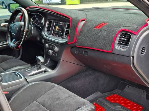 Used 2021 Dodge Charger Scat Pack RWD image 31