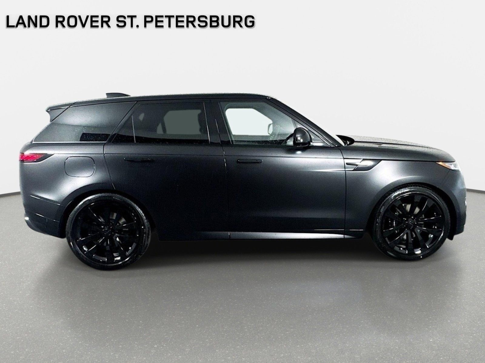 New 2026 Land Rover Range Rover Sport Dynamic SE AWD/4WD image 4