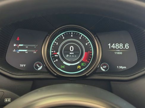 Used 2023 Aston Martin DB11 Volante RWD image 16
