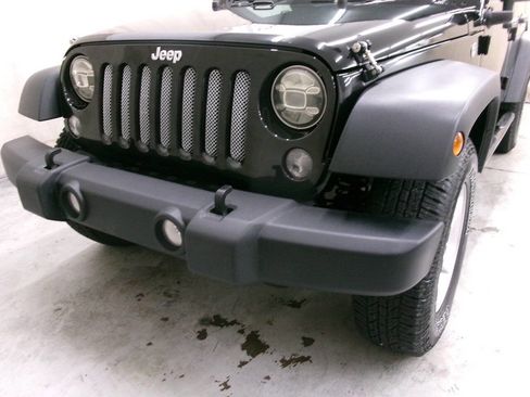 Used 2017 Jeep Wrangler Unlimited Sport w/ Quick Order Package 24S AWD/4WD image 11