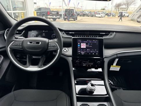 New 2026 Jeep Grand Cherokee Laredo X RWD image 15