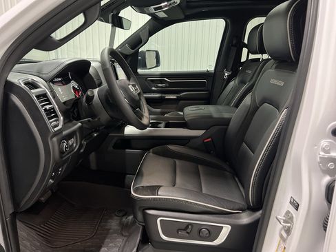 Used 2025 RAM 1500 Laramie w/ Laramie Southwest Edition image 18
