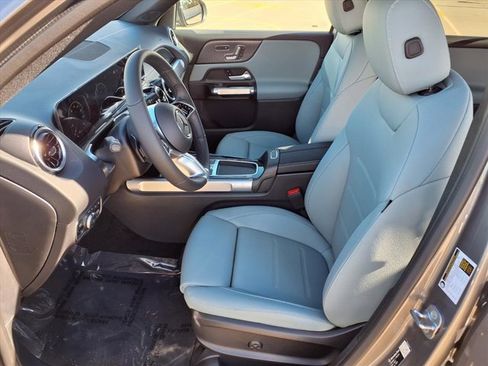 New 2026 Mercedes-Benz GLB 250 image 13