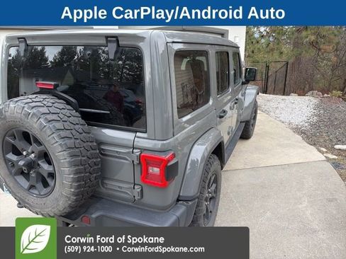 Used 2019 Jeep Wrangler Unlimited Sahara w/ Quick Order Package 24M Moab image 11