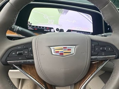 Used 2024 Cadillac Escalade Sport Platinum AWD/4WD image 10