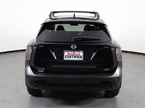 Certified 2026 Nissan Kicks SR FWD image 11