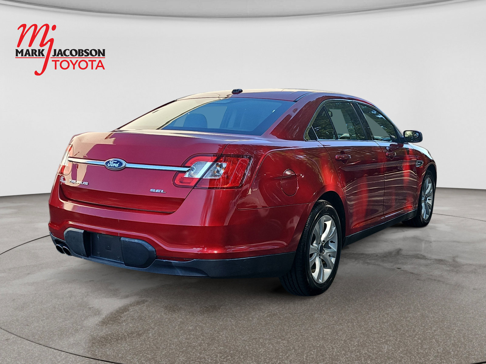 Used 2011 Ford Taurus SEL FWD image 8