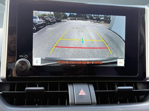 Certified 2025 Toyota RAV4 XLE w/ Convenience Package image 26