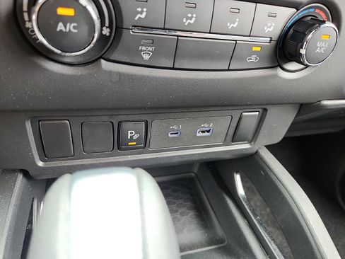 Used 2023 Nissan Frontier SV w/ Midnight Edition Package AWD/4WD image 23