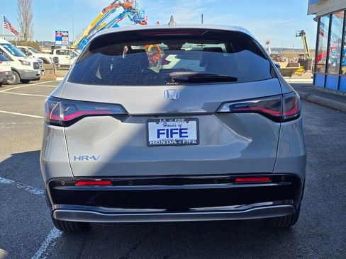 New 2026 Honda HR-V EX-L image 4
