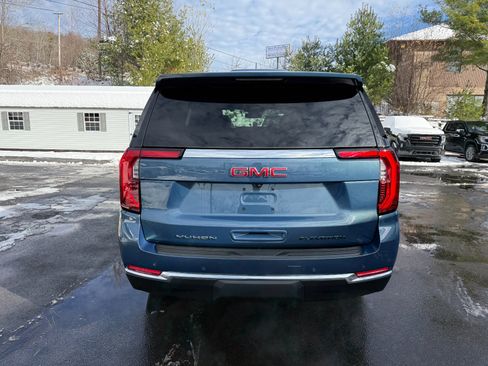 New 2026 GMC Yukon Elevation image 4