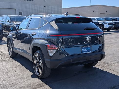 Certified 2025 Hyundai Kona SEL AWD/4WD image 8