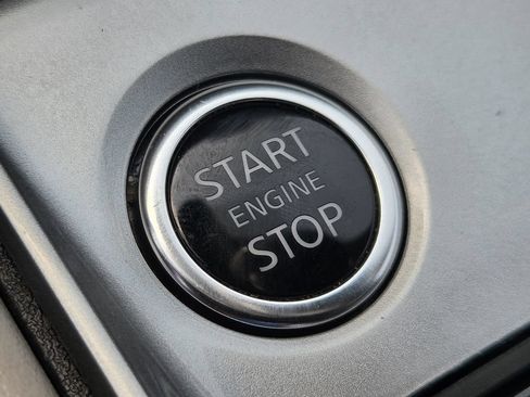Used 2025 Nissan Altima 2.5 SV FWD image 21