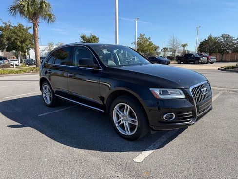 Used 2017 Audi Q5 2.0T Premium Plus w/ Technology Package image 7