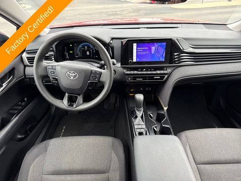 Used 2025 Toyota Camry LE image 22