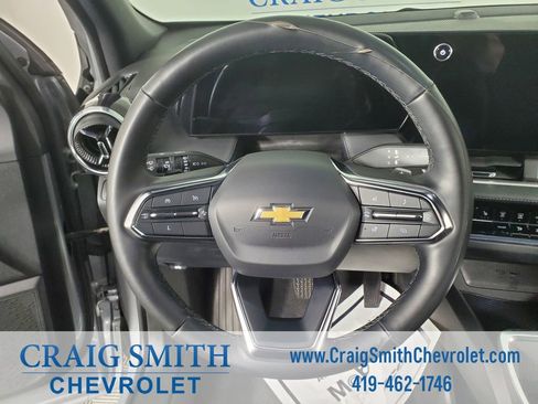 Used 2025 Chevrolet Equinox LT image 17